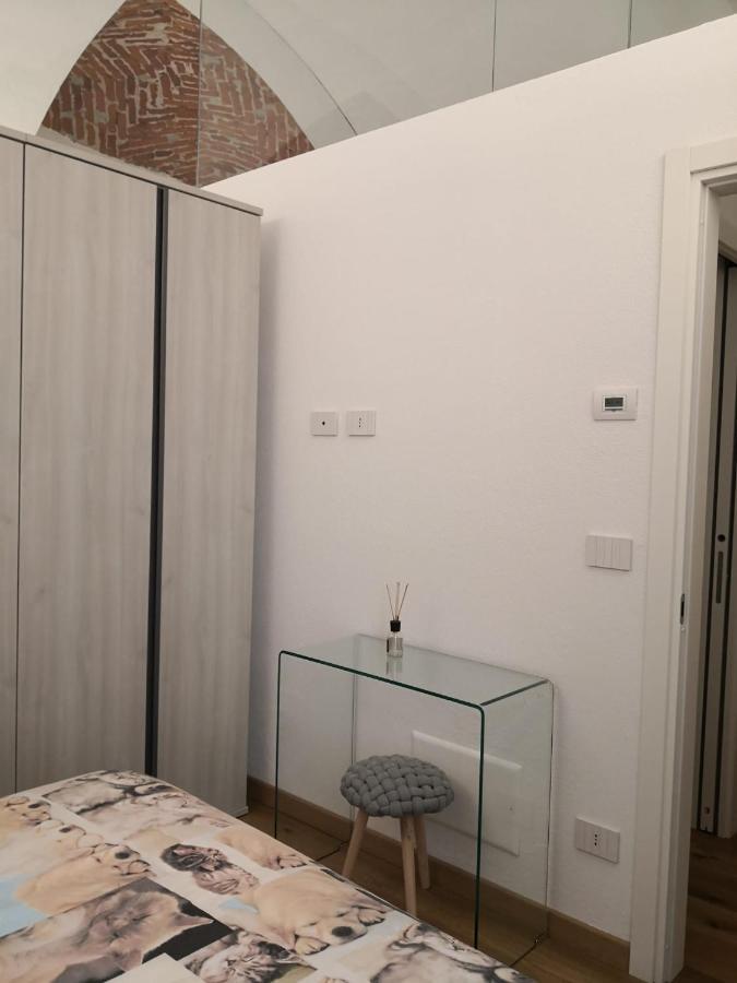 Casa Del Conte Massimiliano Roero Apartment คูเนโอ ภายนอก รูปภาพ