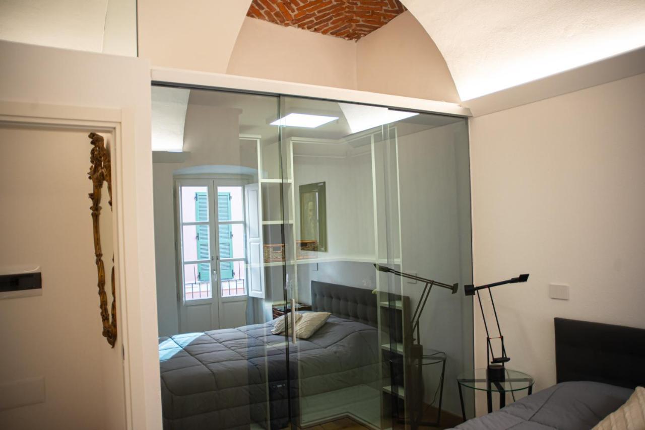 Casa Del Conte Massimiliano Roero Apartment คูเนโอ ภายนอก รูปภาพ